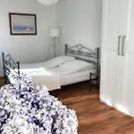 Osrodek Wypoczynkowy Swallow Apartment *